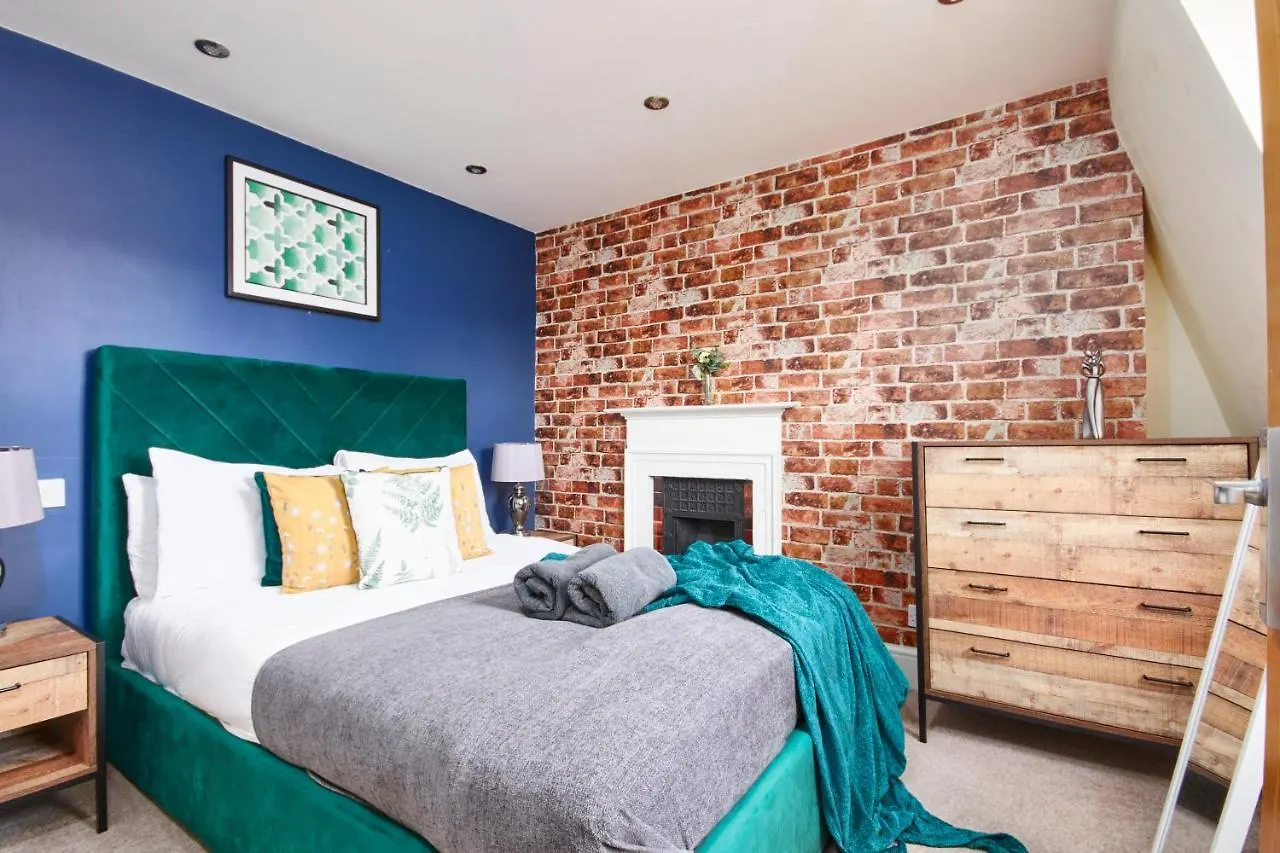 The Stunning Duplex Gem In The Heart Of Bath Apartment 0*,  United Kingdom